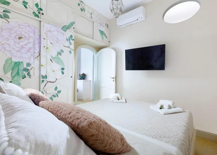 Estate4home - Casa Nonna Mary Tatil Evi Positano